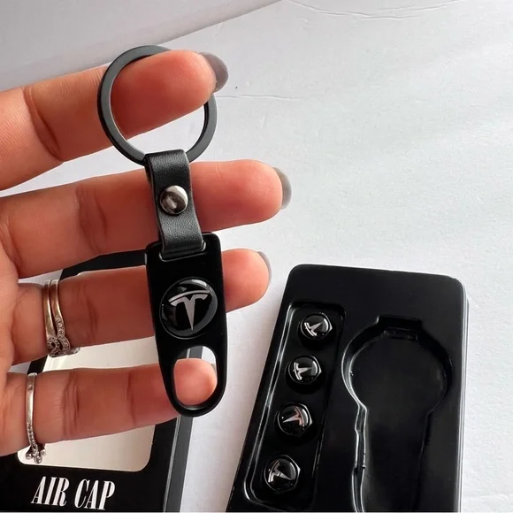 Car Wheels Tire Valve Dust Stem Air Cap Cover + Keychain Ring With Tesla Logo Bk - Picture 3 of 10